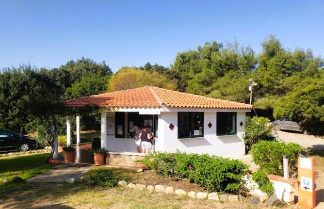 Happy Camp Mobile Homes In Camping Village Baia Paradiso Badesi Esterno foto